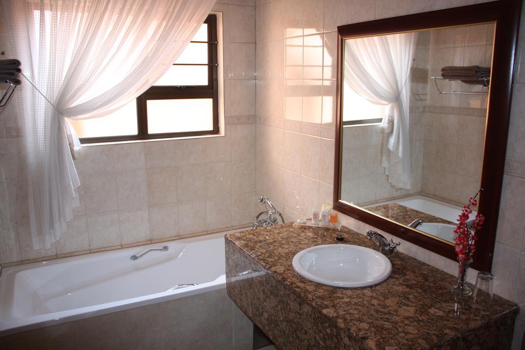 Eagles Nest Lodge Johannesburg Exteriér fotografie
